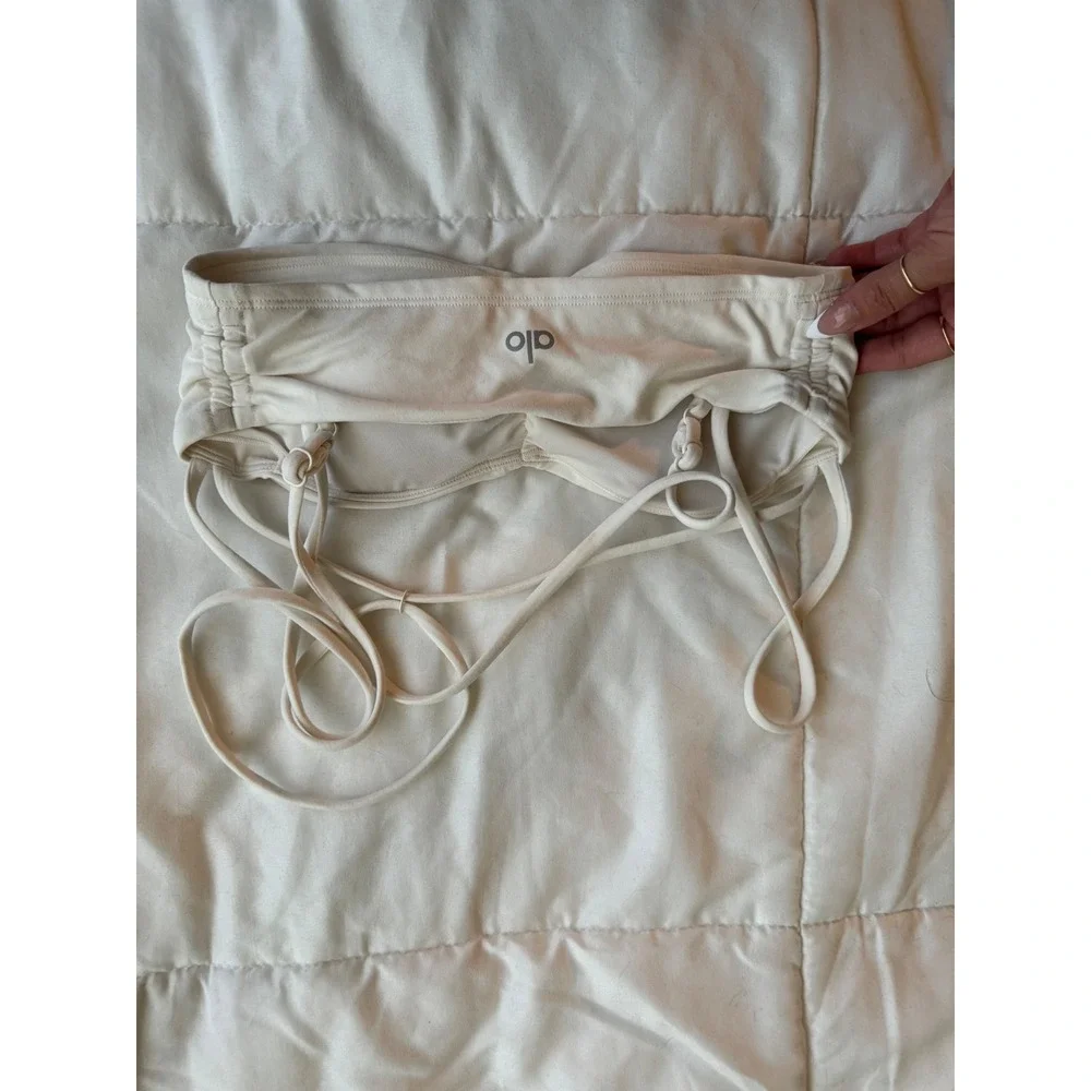 Alo Yoga Women's Ivory Off-White Strappy Bandeau Sports Bra Size Small